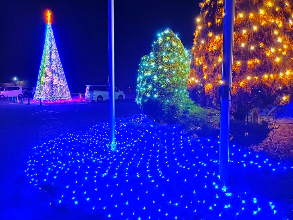 ハイジの村　クリスマスイルミネーション　山梨県　北杜市