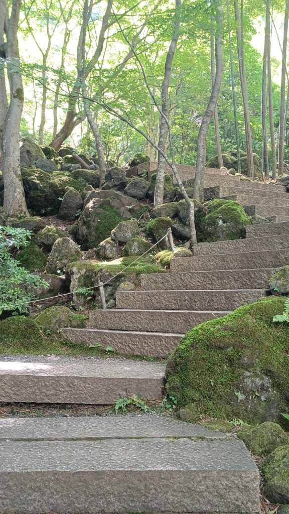山梨県 河口湖 久保田一竹美術館