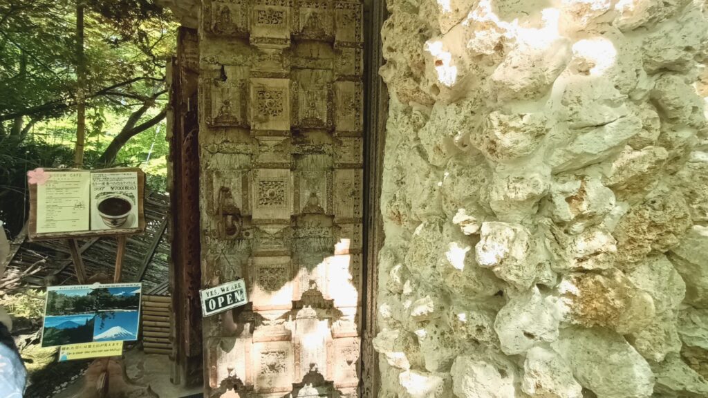 山梨県 河口湖 久保田一竹美術館