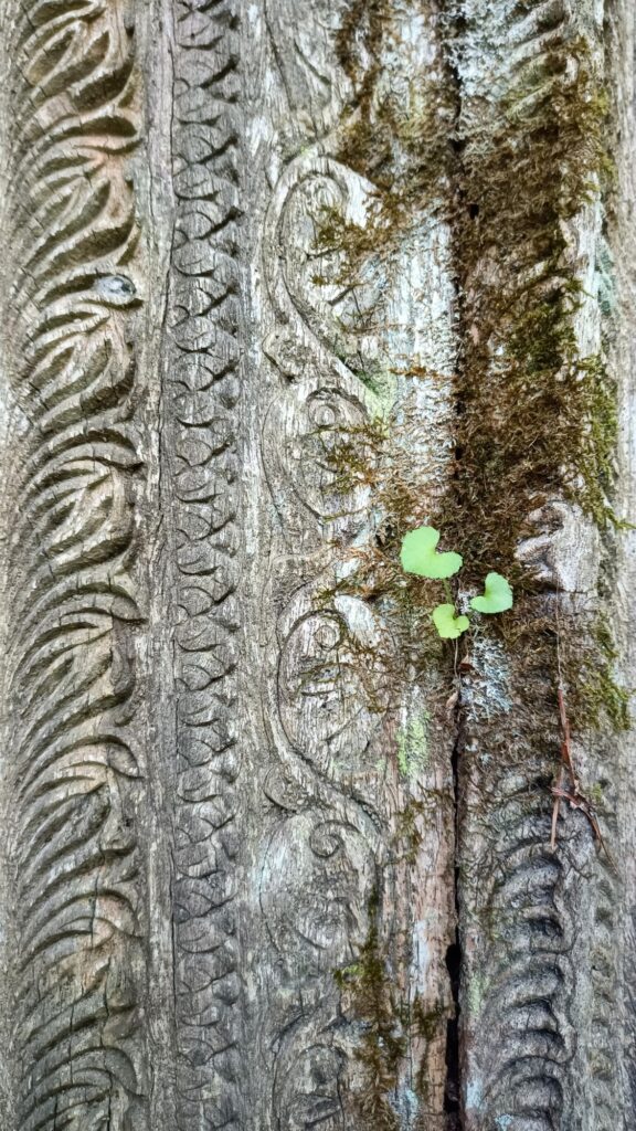 山梨県 河口湖 久保田一竹美術館