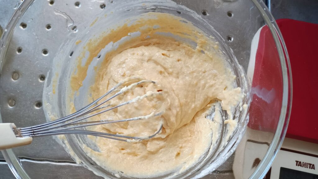 ベルギーワッフル ブリュッセル風 メレンゲとイースト菌で作る生地