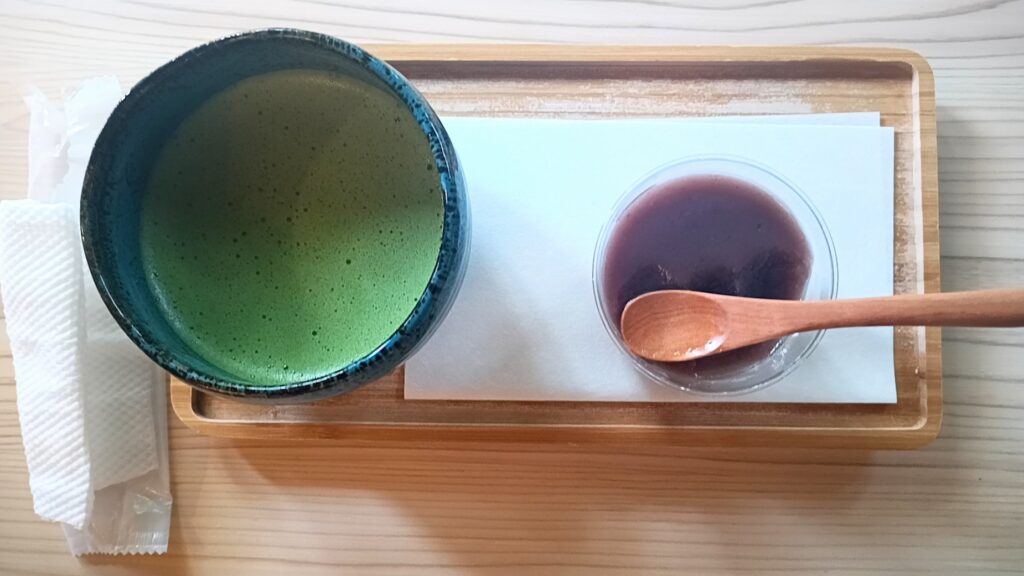 東京 荻窪 てきがいそう 荻外荘 喫茶室の抹茶