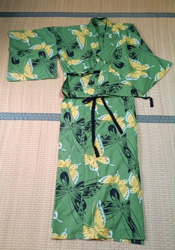 着なくなった浴衣 二部式 作務衣 巻きスカートにリメイク カスタム