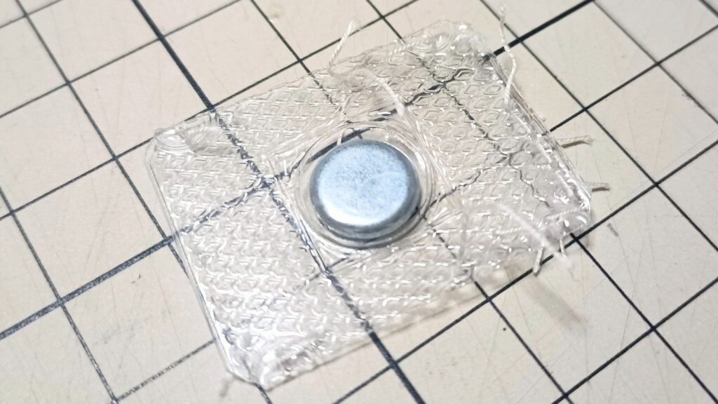 ダイソー 隠しマグネットボタン マジックテープの代替