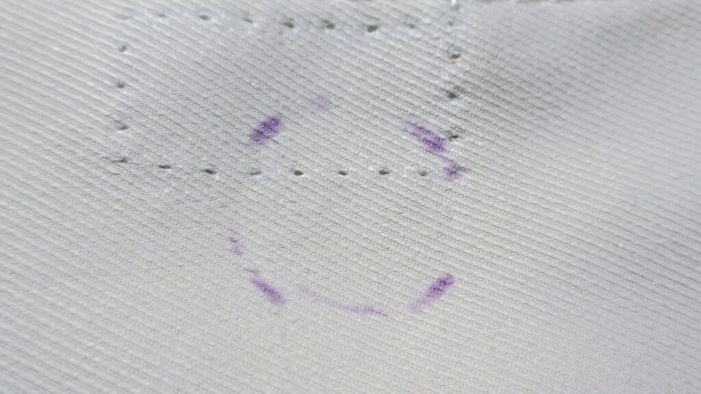 セリア マグネットホック マジックテープの代替