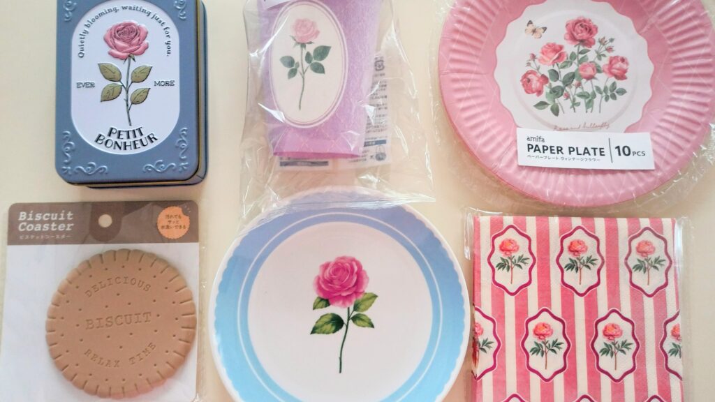 セリア 薔薇デザインの商品