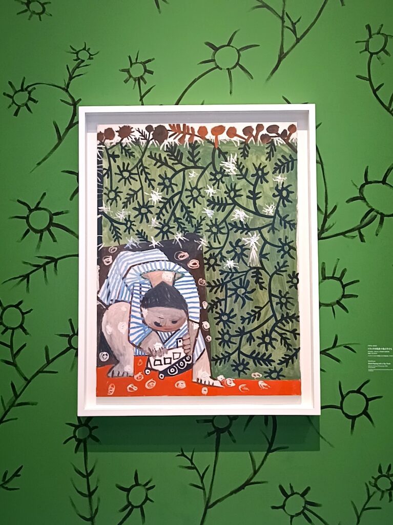 ピカソ展　トラックの玩具で遊ぶ子ども